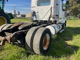 2006 VOLVO SINGLE AXLE ROAD TRACTOR 10 SPD EATON TRANS