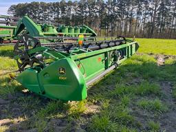 JD 630F HYDRAFLEX GRAIN PLATFORM