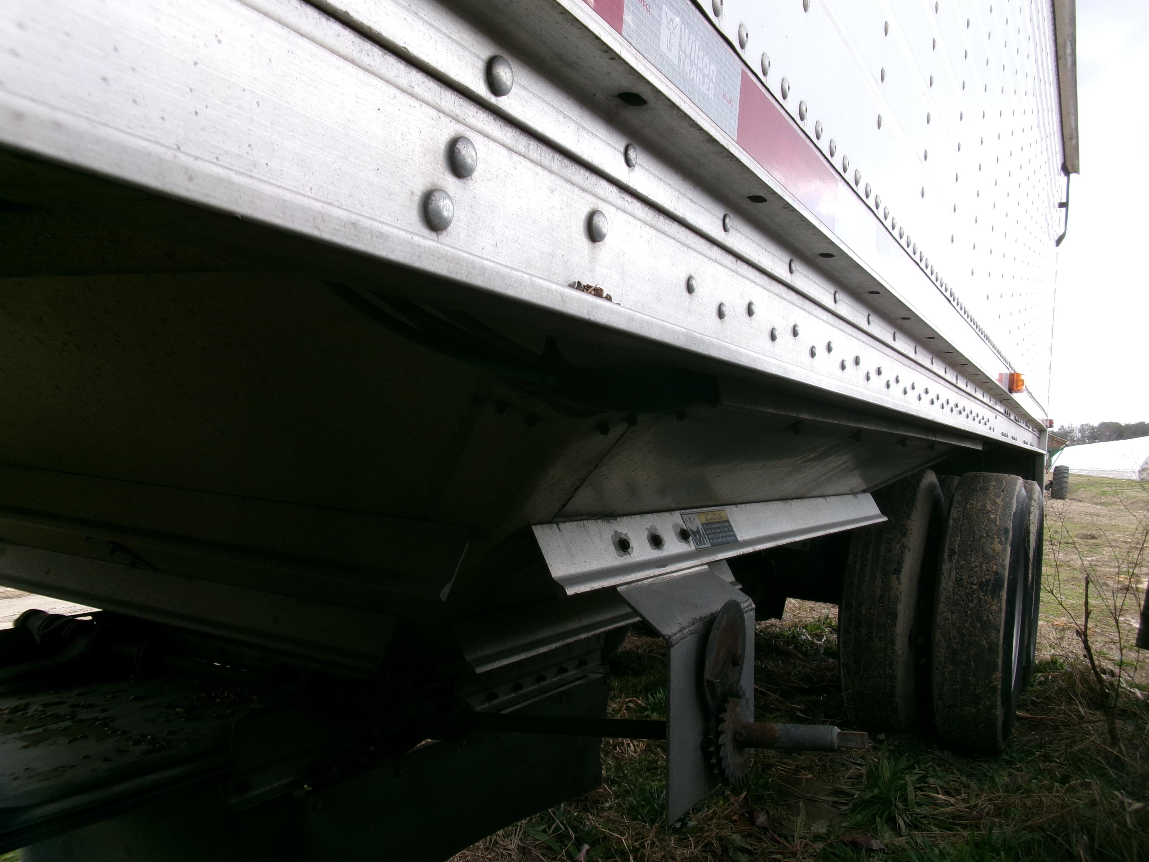 2010 WILSON PACE STTER ALUMINUM HOPPER BOTTOM, ROLLOVER COVER, ALUMINUM RIMS