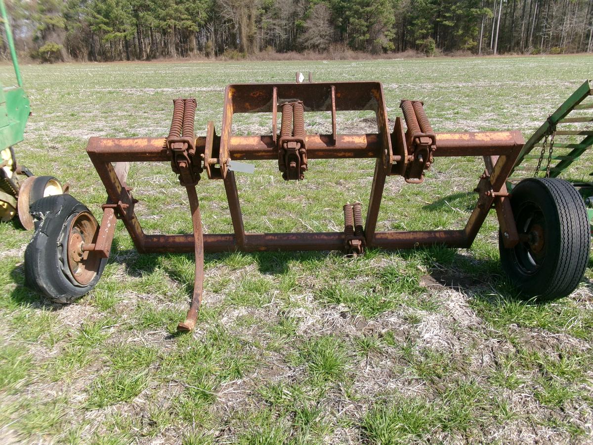 CHISEL PLOW FRAME