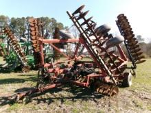 CASE IH RMX 340 92-BLADE WINGFOLD DISC, 9” SPACING