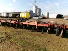 BUSHHOG 8 ROW RIPPER BEDDER, DIRT DOOR, VERTICAL FOLD, 44” ROWS