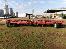 BUSHHOG 8 ROW BEDDER, DIRT DOOR, VERTICAL FOLD, 36” ROWS, PARALLEL LINKAGE