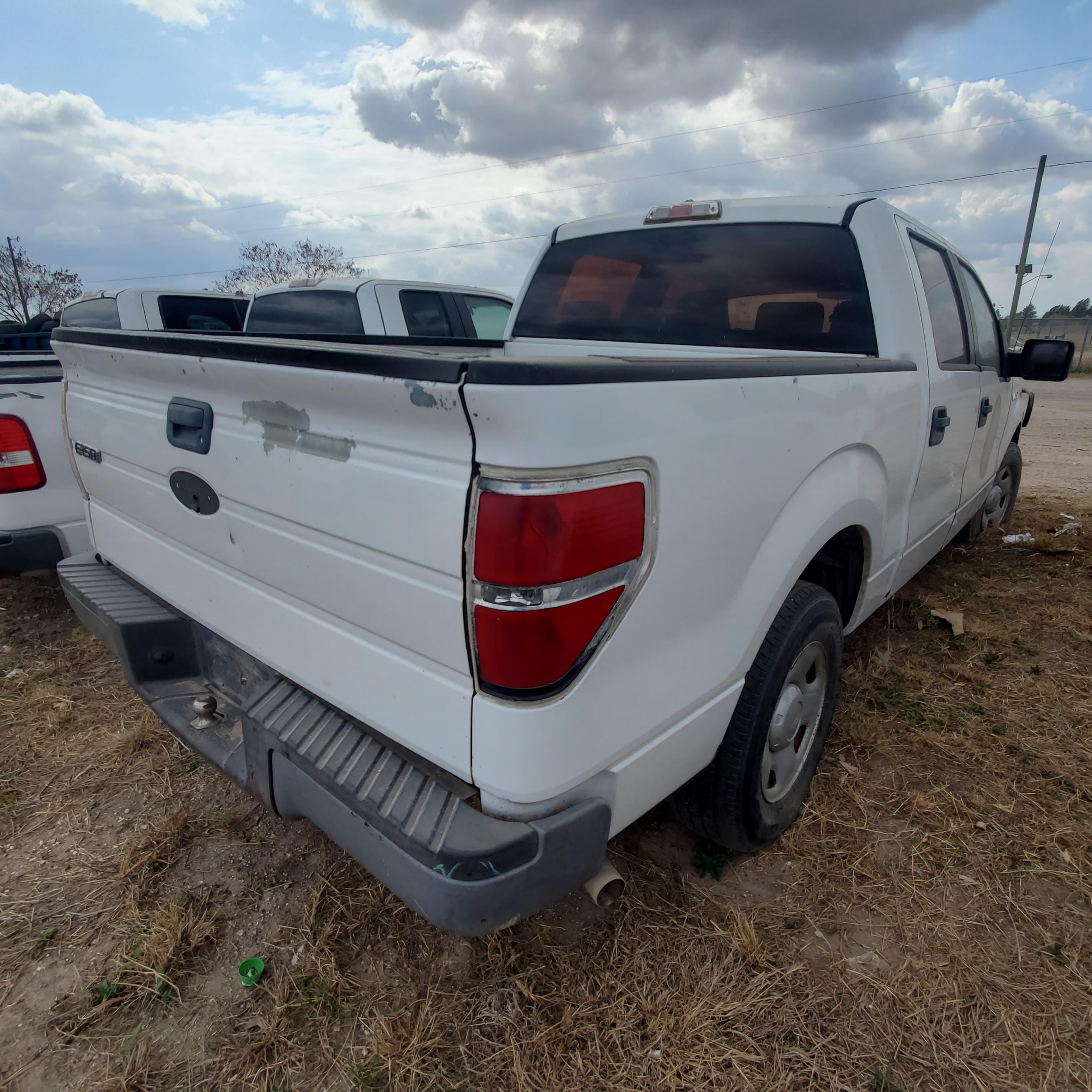 2009 FORD F-150 QUAD TRUCK