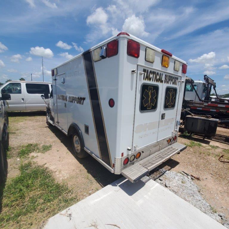 2002 FORD E-350 AMBULANCE KEY STARTS