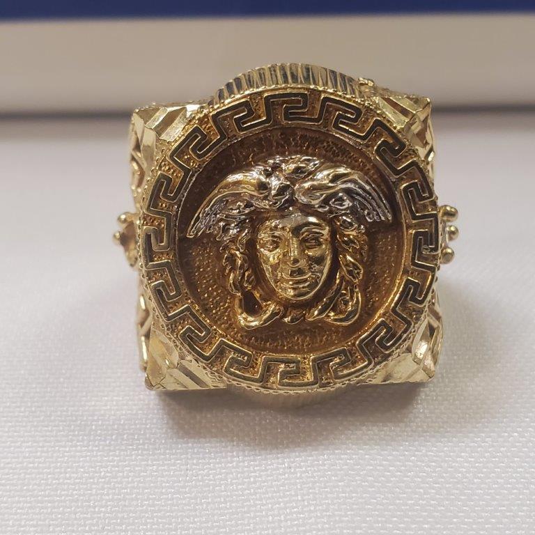 "Versace" design 10k Mens Ring