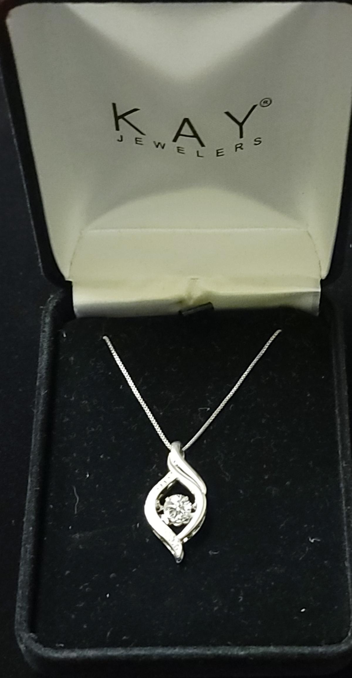 Cubic Zirconia Dancing gem Pendant