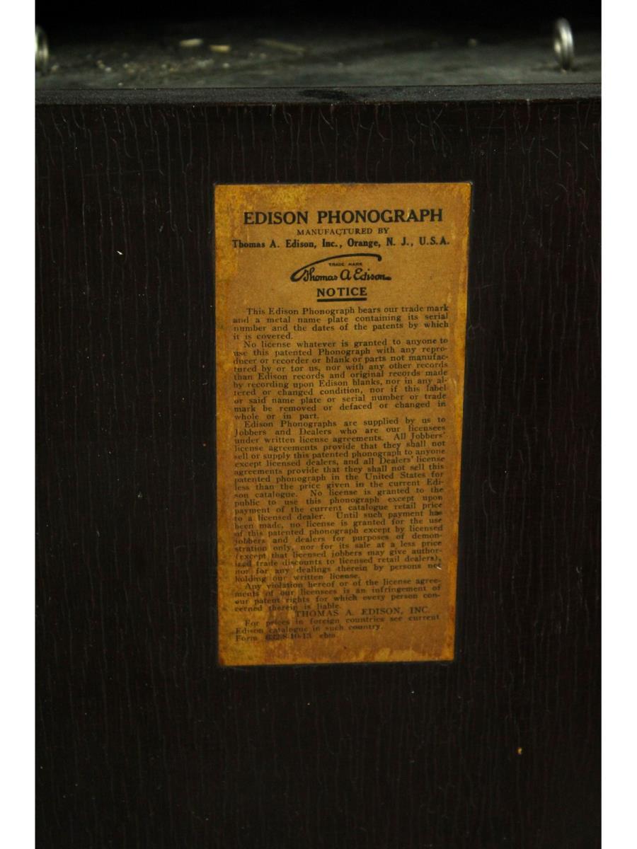 Edison A250 Mahogany Diamond Disc Phonograph