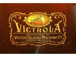 Victor Disc Phonograph Mahogany