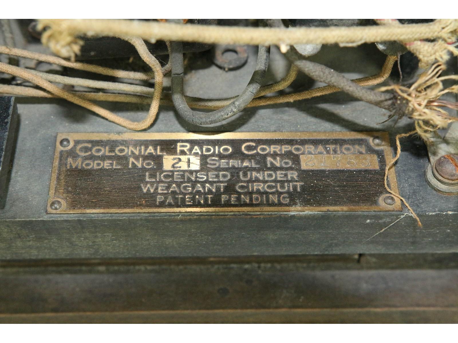 Colonial Radio Model 21