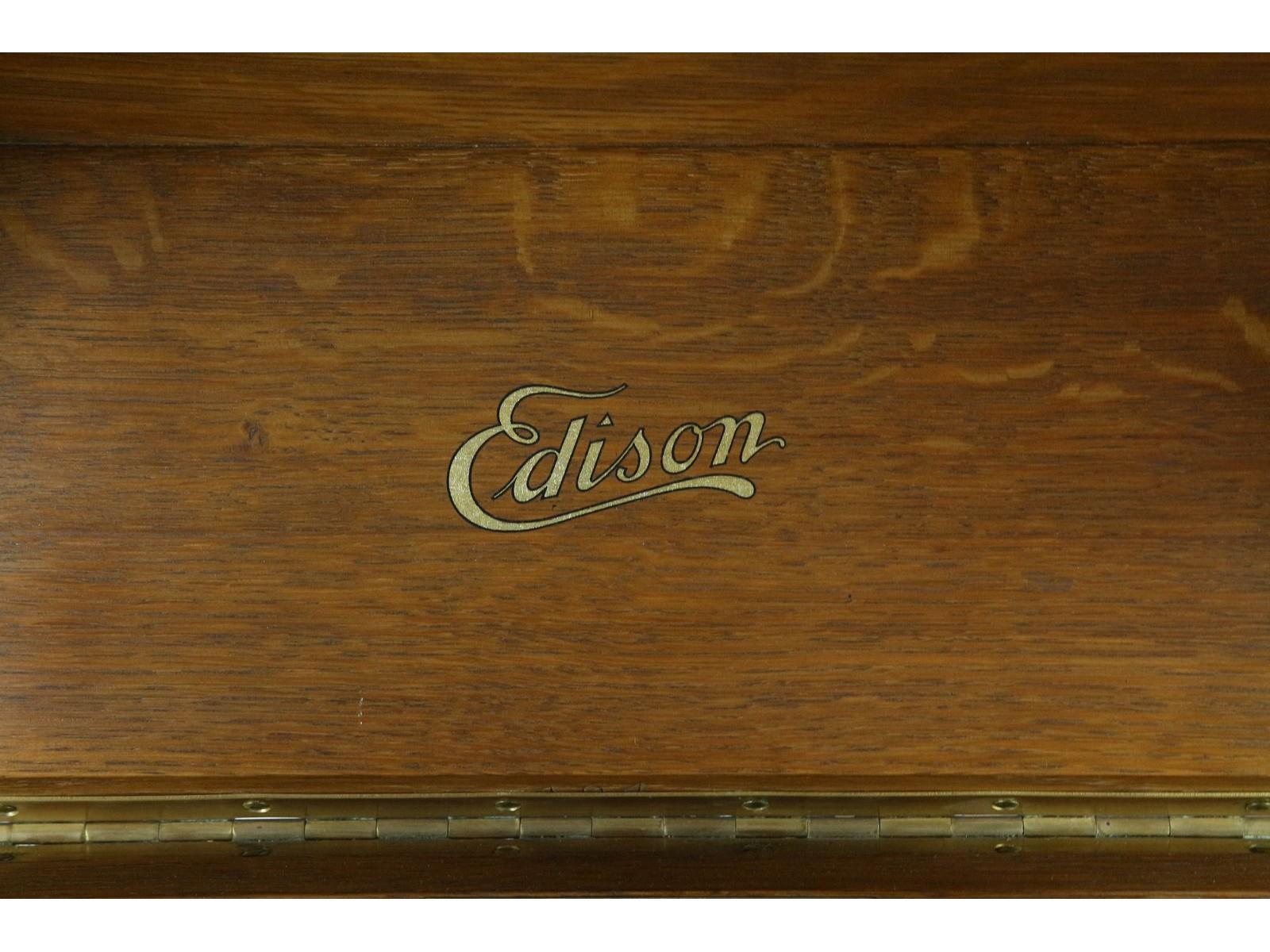 Edison Diamond Disc Model B250 Golden Oak