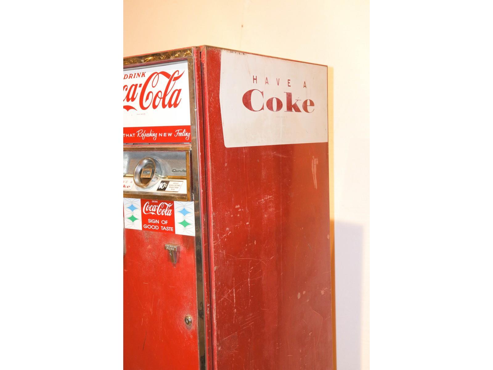 1950s Cavalier Coca-Cola Machine Model 55