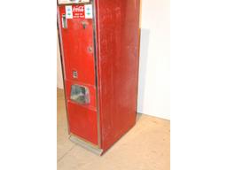 1950s Cavalier Coca-Cola Machine Model 55