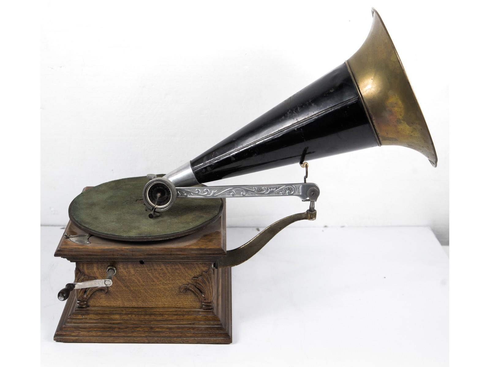 Talk-O-Phone "Ennis" Front Mount Horn Phonograph