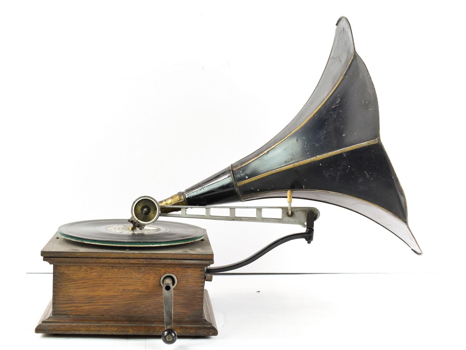 Standard Model X Front Mount Horn Phonograph