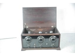 1920's Singer Battery Radio