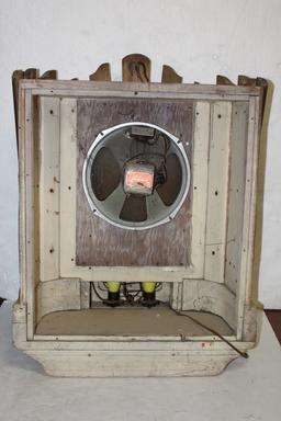 Antique Jukebox Art Deco Speaker