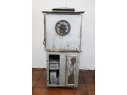 Early 1900's Kingery Popcorn Machine