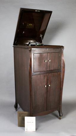 Victor Victrola XI Upright Phonograph