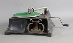 Universal Phonograph
