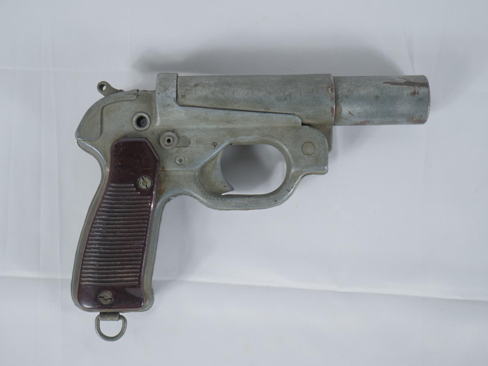 WWII German Flare Gun