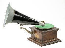 Talk-O-Phone Disc Phonograph