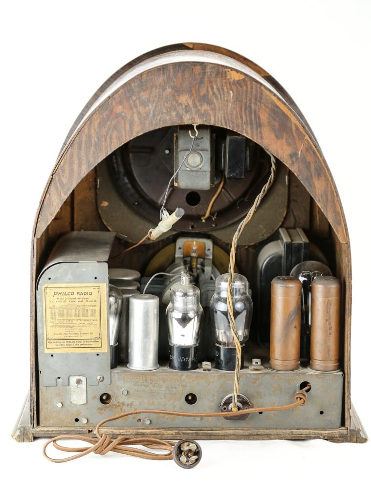 Philco Model 70 Cathedral Radio