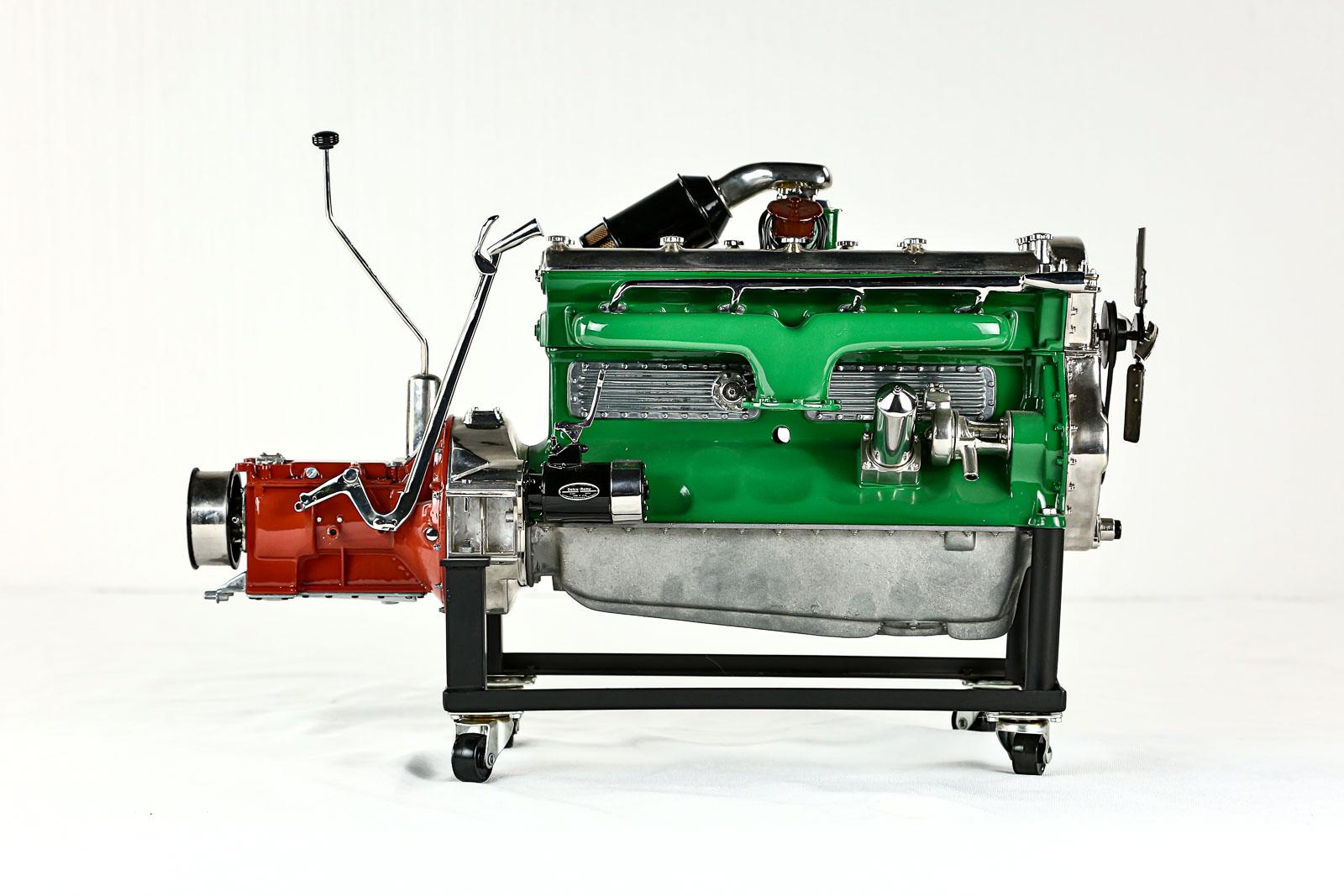 Duesenberg Â¼ Scale Engine on Stand