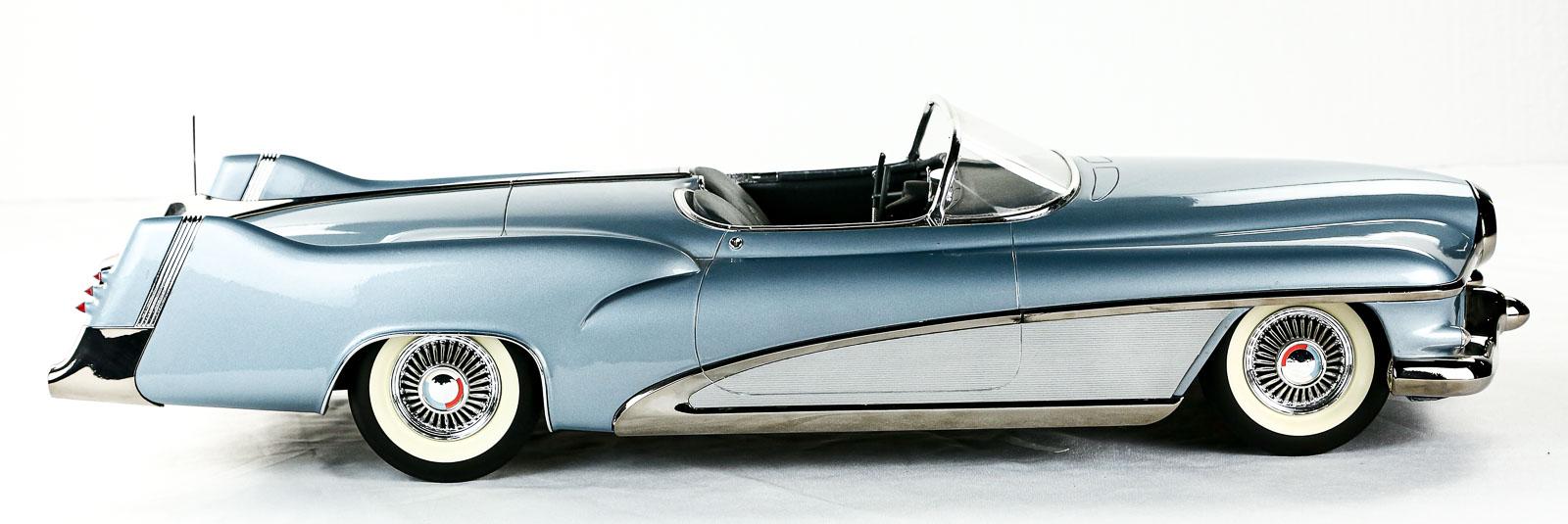 1952 GM LeSabre Concept Model Car