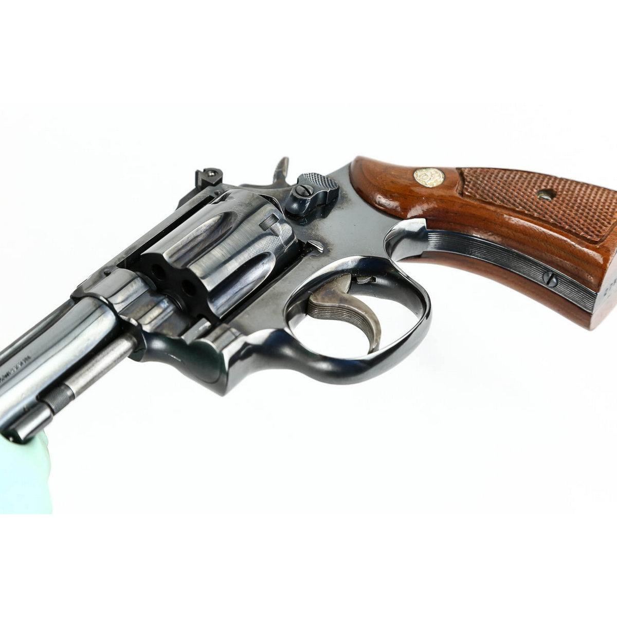 Smith & Wesson Model 48-4 .22 Mag Revolver