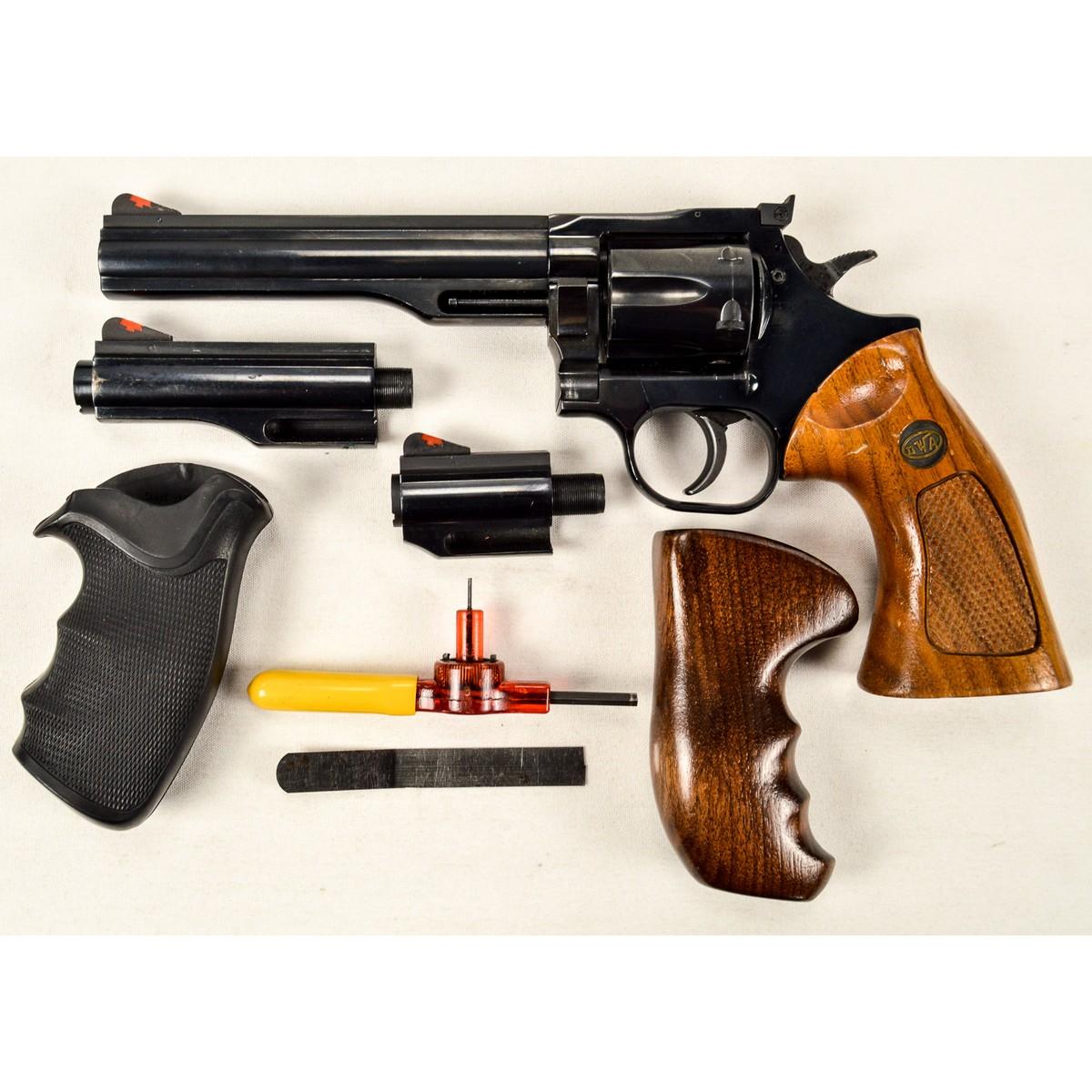 Dan Wesson 15-2 Revolver 3 Barrels .357 Magnum