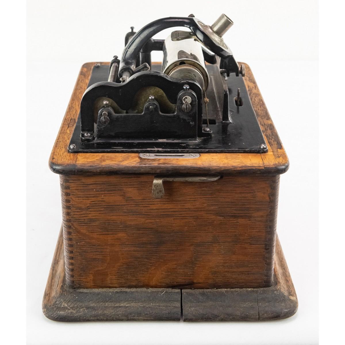 Edison Standard Model A Cylinder Phonograph