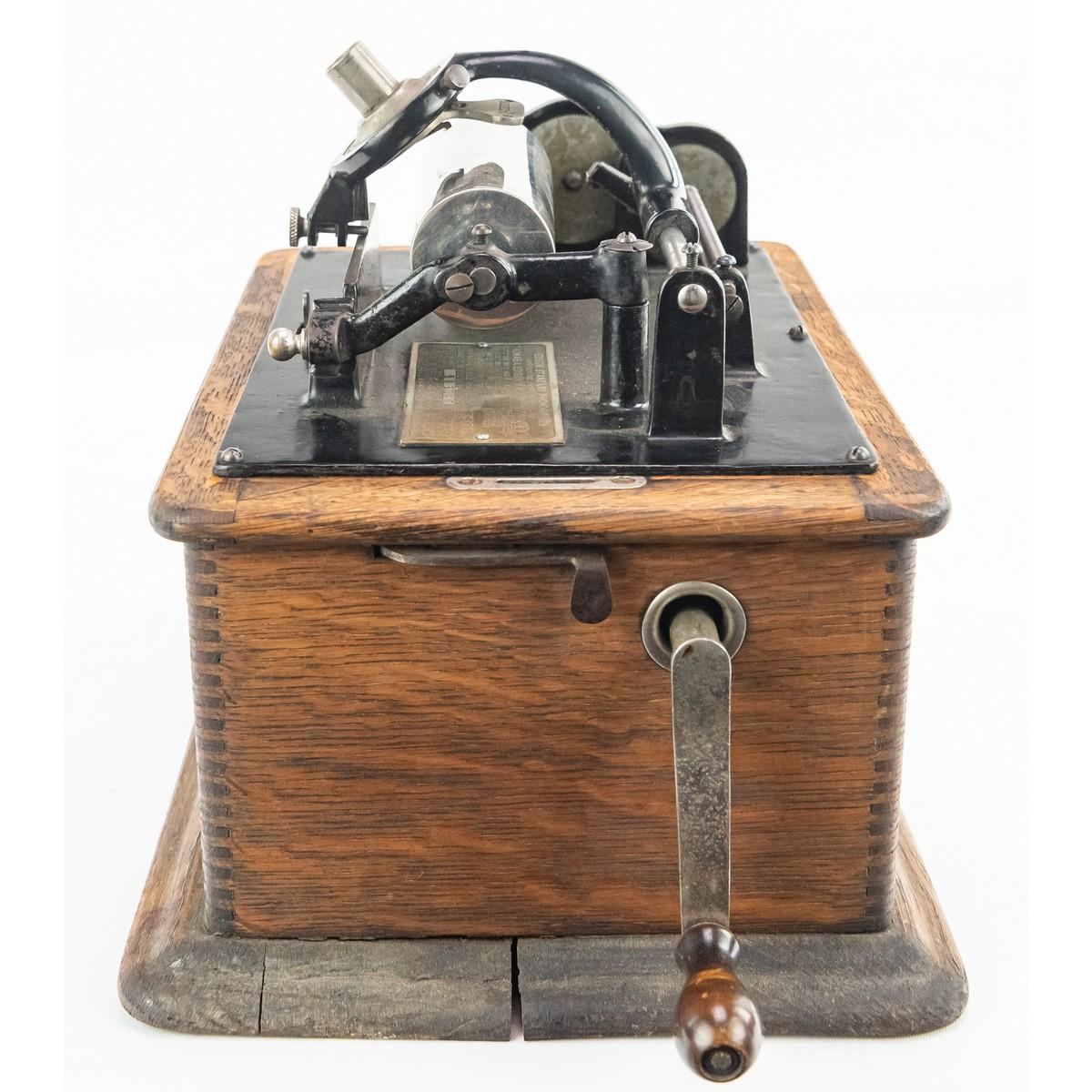 Edison Standard Model A Cylinder Phonograph