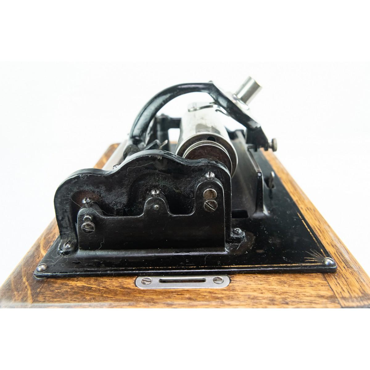 Edison Standard Cylinder Phonograph