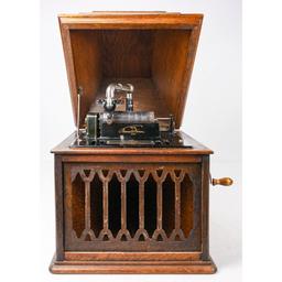 Edison BVII Phonograph