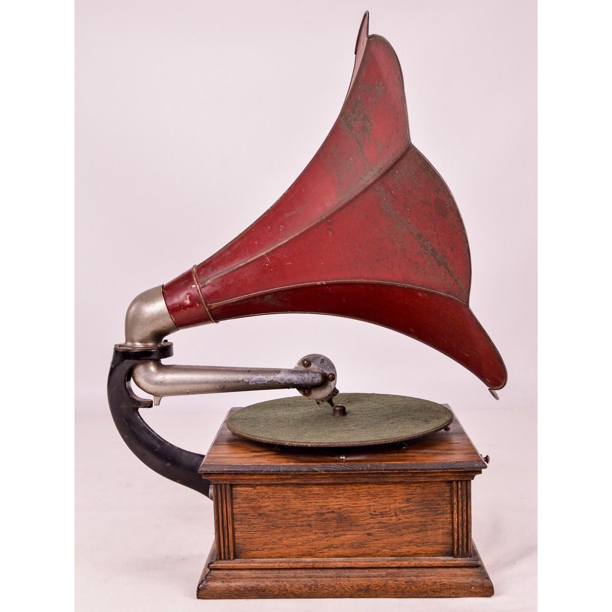 Standard Model A Disc Phonograph