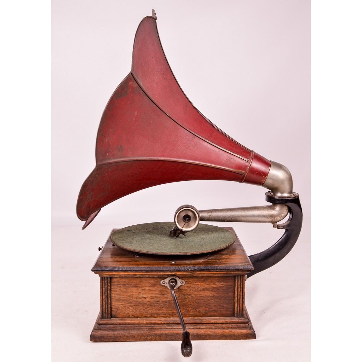 Standard Model A Disc Phonograph