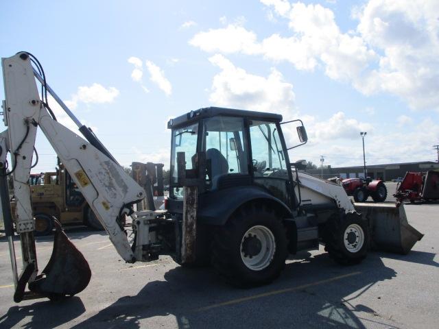 Terex 760 Backhoe Loader