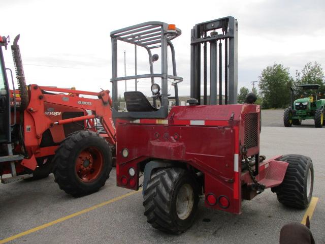 Moffett M5000 Forklift