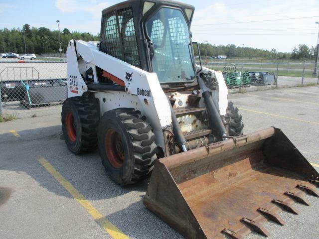 2004 Bobcat S220 Turbo Skid Steer