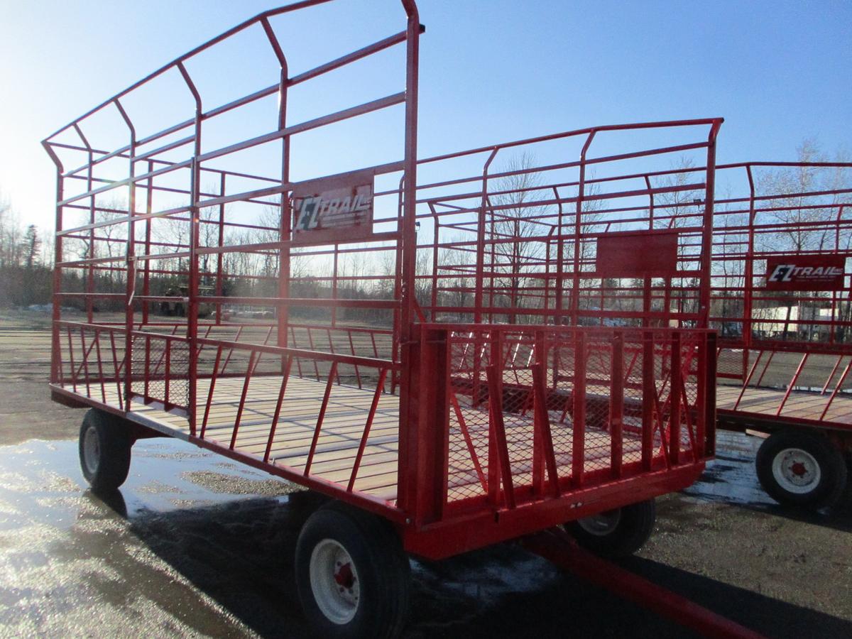 EZ Trail 890 Hay Wagon