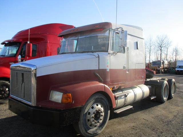 1996 Volvo Wia Areo Tandem Axle Sleeper Cab