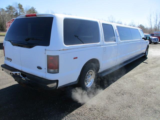 2004 Ford Excursion XLT Limo