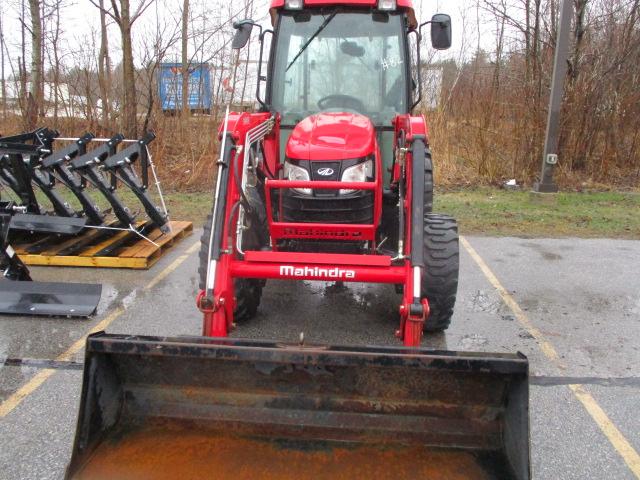 2019 Mahindra 2655 Tractor