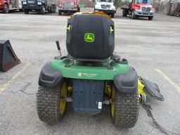 John Deere LA175 Lawn Mower