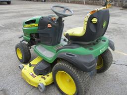 John Deere LA175 Lawn Mower