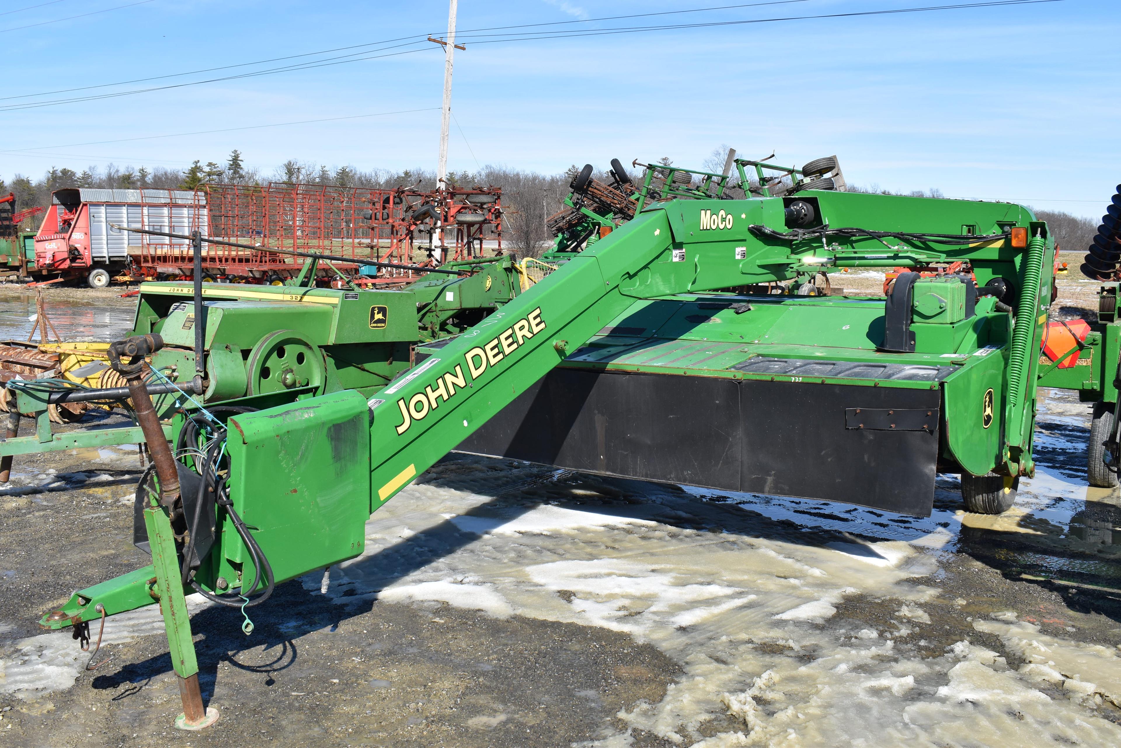 John Deere 735 Moco