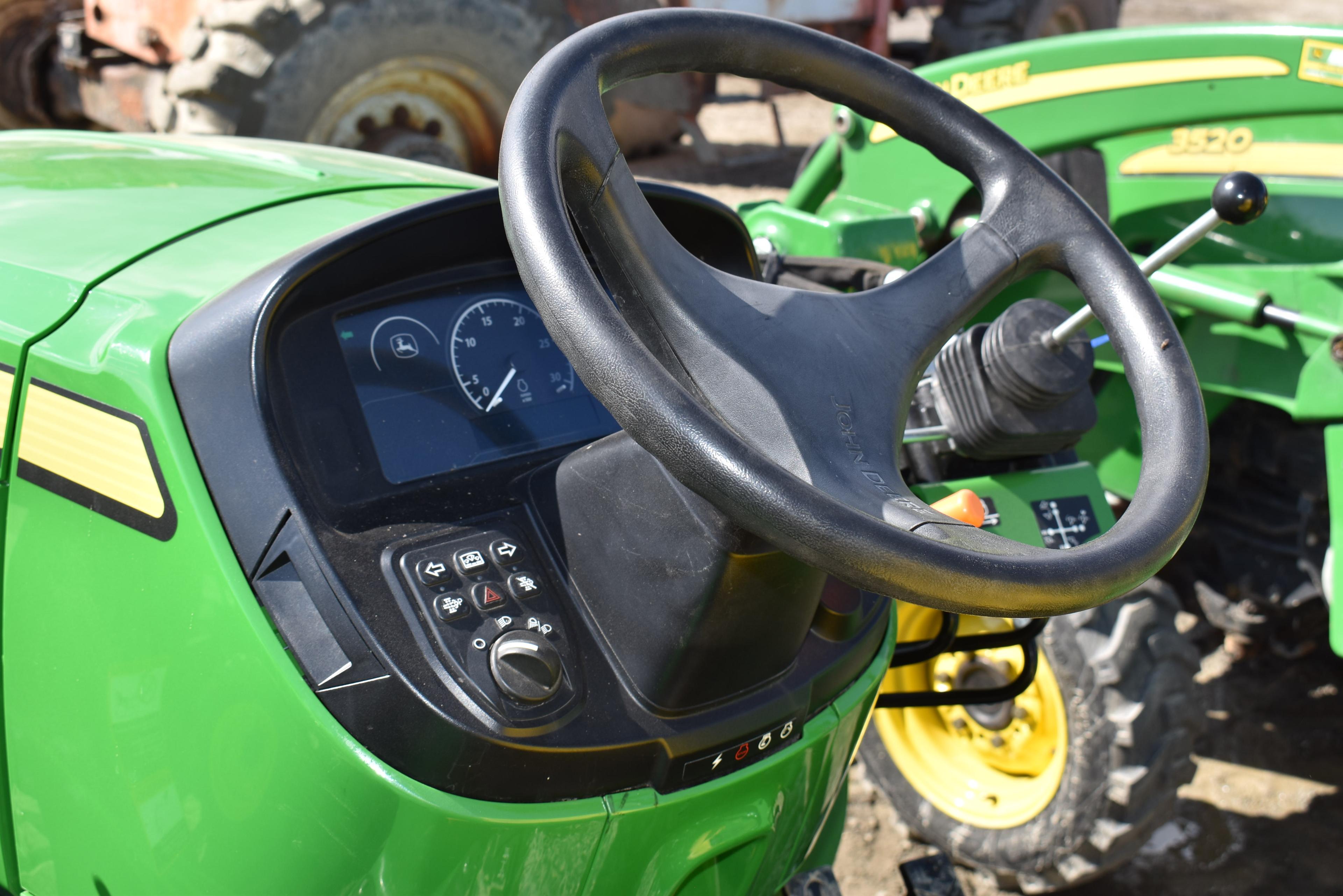 John Deere 3088 E Compact Tractor