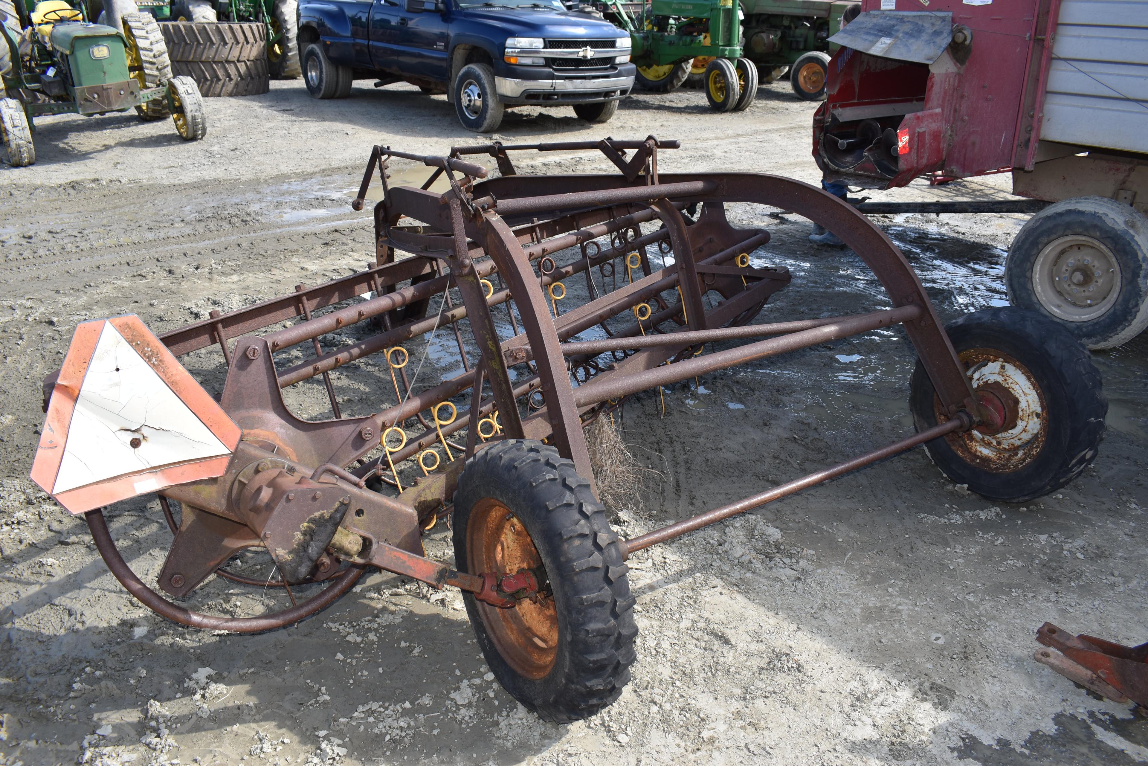 New Holland 55 Rollarbar Rake