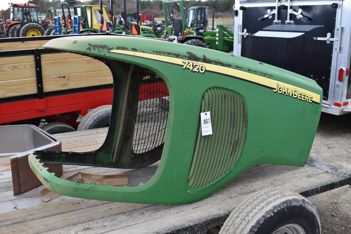 7420 John Deer Tractor Hood